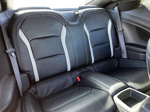 Used 2020 Chevrolet Camaro LT w/ RS Package image 25
