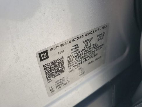 Used 2020 Chevrolet Equinox LT FWD image 23