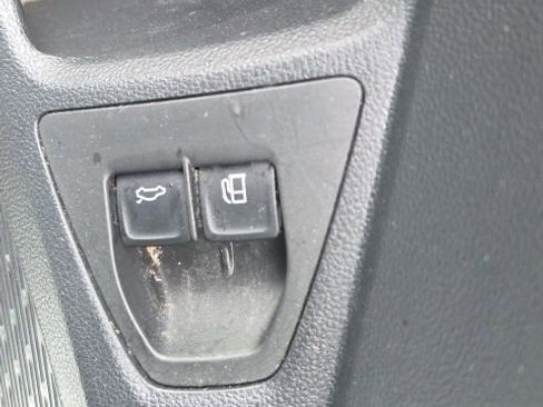 Used 2024 Volkswagen Jetta Sport FWD image 19