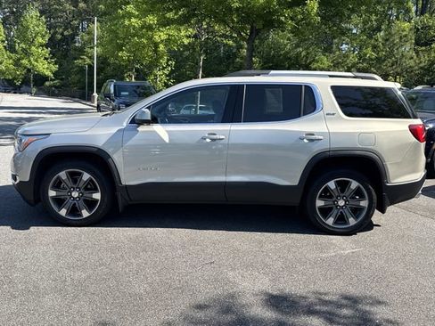 Used 2017 GMC Acadia SLT w/ LPO, Protection Package AWD/4WD image 4