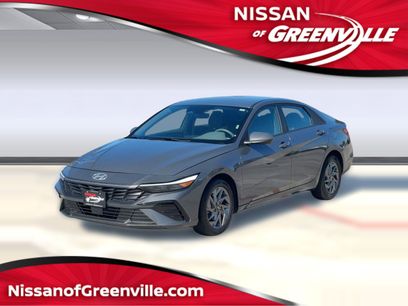 Used 2024 Hyundai Elantra SEL