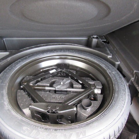 Used 2022 Chevrolet Blazer LT FWD image 9