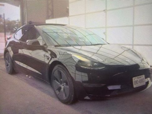 Used 2022 Tesla Model 3 Long Range AWD/4WD image 1
