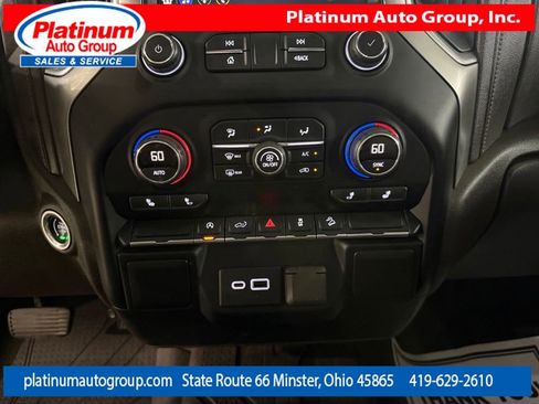 Used 2019 Chevrolet Silverado 1500 LT Trail Boss w/ Convenience Package AWD/4WD image 28