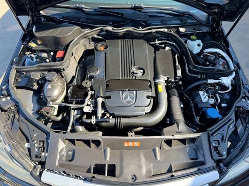 Used 2013 Mercedes-Benz C 250 C 250 Coupe 2D image 20