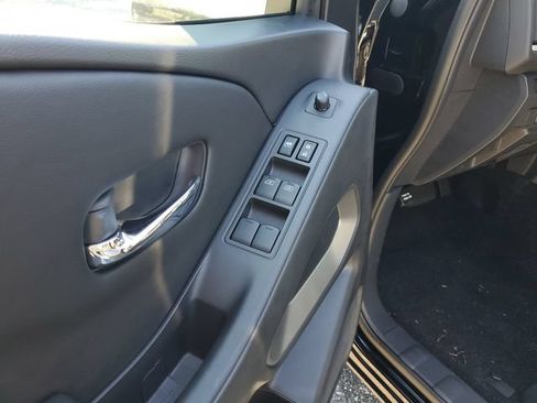 New 2026 Nissan Frontier SV w/ SV Convenience Package RWD image 6