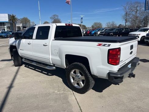 Used 2019 Chevrolet Silverado 2500 LT w/ All Star Edition image 4