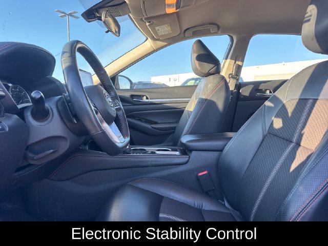 Used 2024 Nissan Altima 2.5 SR FWD image 15