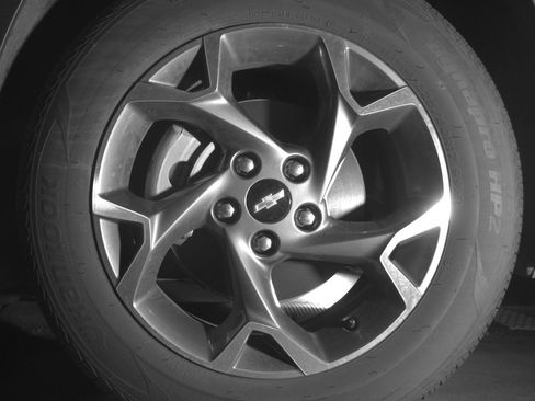 Used 2025 Chevrolet Trax LT FWD image 12