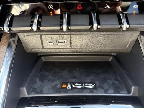 New 2026 GMC Canyon Denali image 19