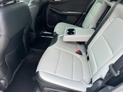 New 2025 Ford Escape SE w/ Class II Trailer Tow Package image 52