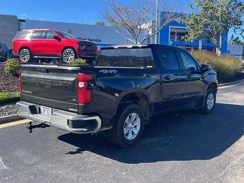 Used 2021 Chevrolet Silverado 1500 LT image 4