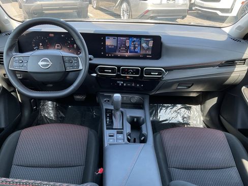 Used 2026 Nissan Sentra SR w/ Floor Mat Package FWD image 15