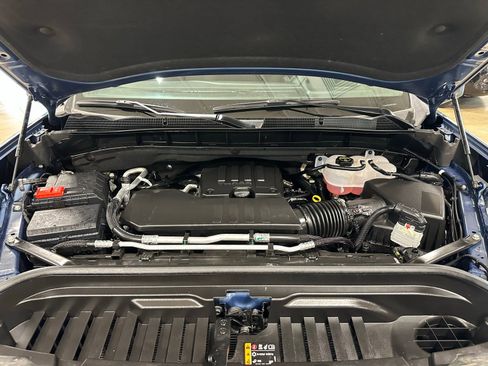 Used 2025 GMC Sierra 1500 Elevation image 38