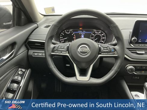 Used 2022 Nissan Altima 2.5 SV w/ SV Premium Package image 21