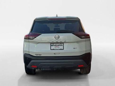 Used 2023 Nissan Rogue SV image 4