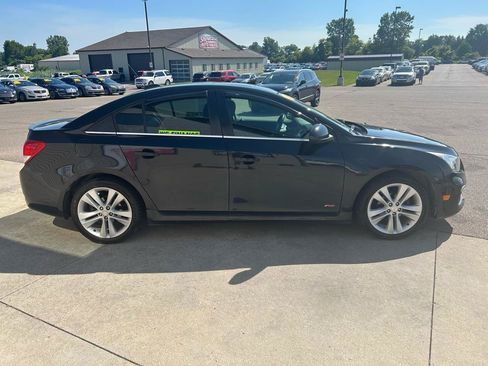 Used 2015 Chevrolet Cruze LT FWD image 4
