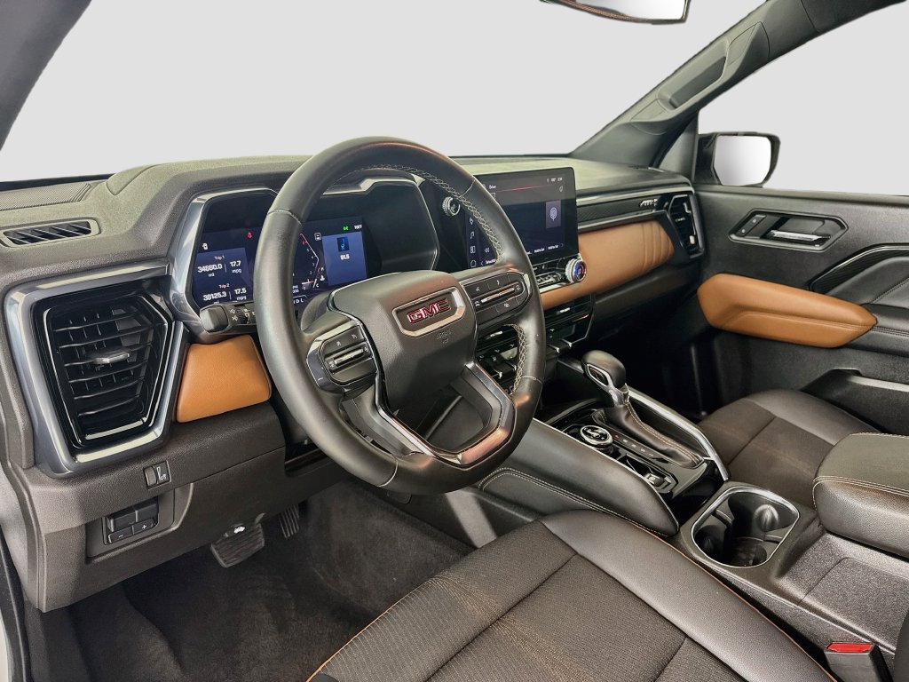 Used 2024 GMC Canyon AT4 AWD/4WD image 10