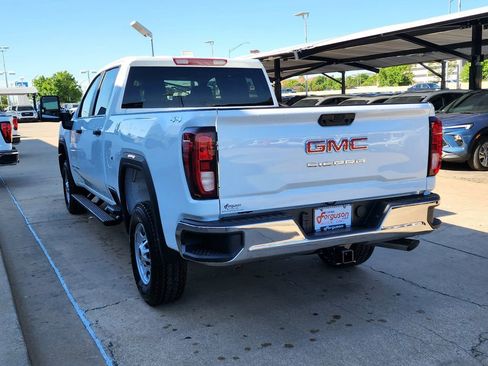 New 2026 GMC Sierra 2500 Pro AWD/4WD image 5