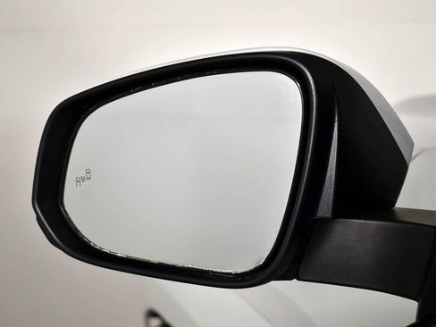 Certified 2025 Toyota Tacoma TRD Sport image 25