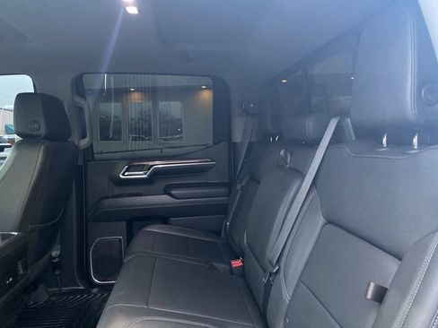 Used 2022 Chevrolet Silverado 1500 LT image 14