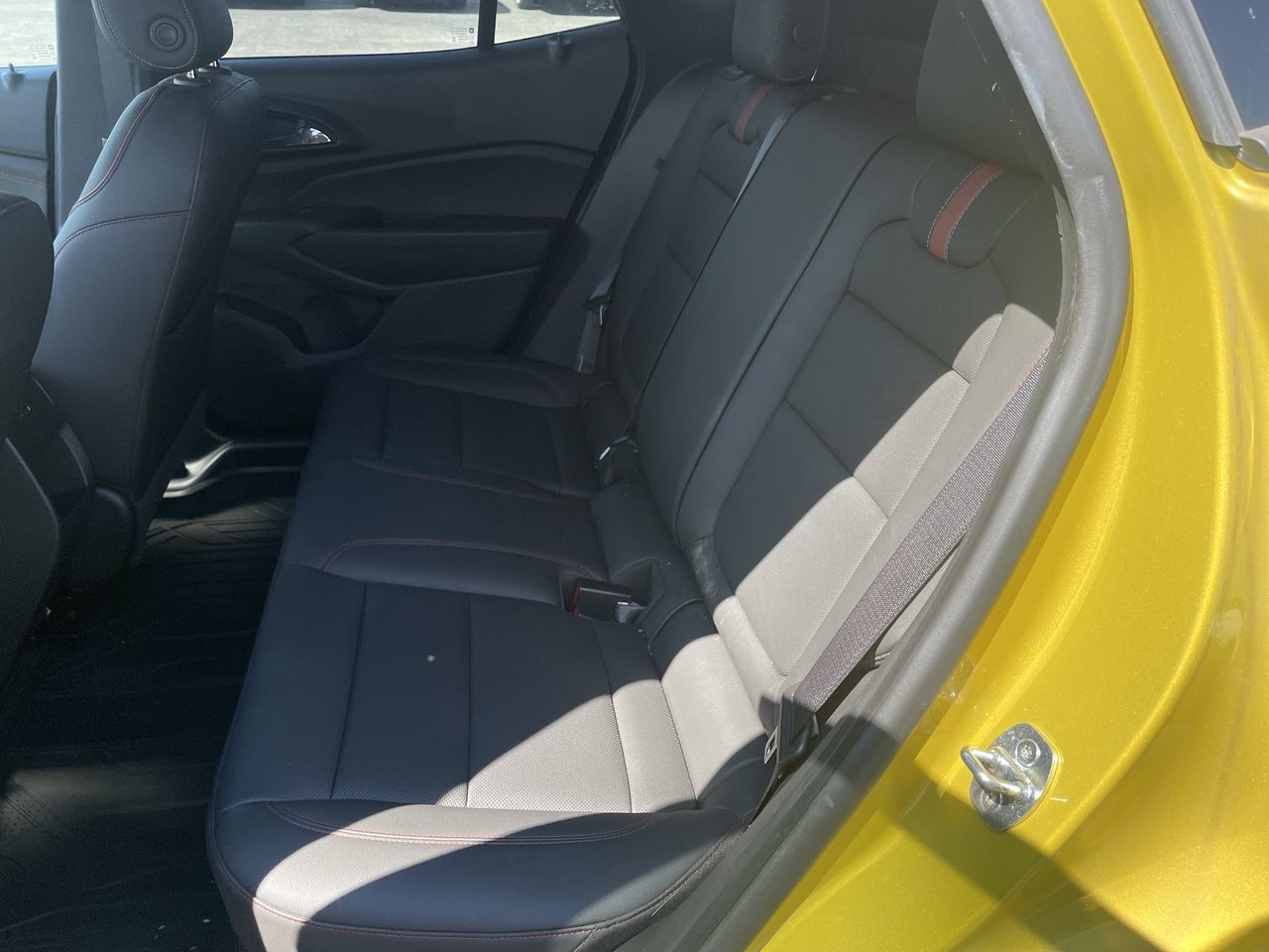 Used 2024 Chevrolet Trax RS w/ Driver Confidence Package FWD image 23