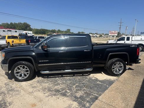 Used 2015 GMC Sierra 1500 SLT w/ Max Trailering Package AWD/4WD image 5