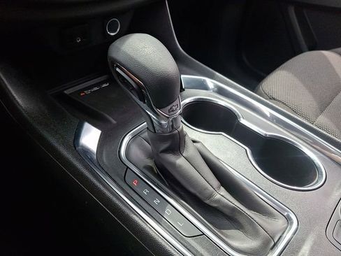 Certified 2023 Chevrolet Traverse LT AWD/4WD image 15