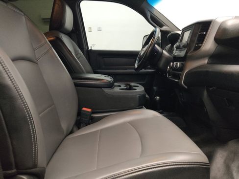 Used 2022 RAM 2500 Tradesman w/ Chrome Appearance Group AWD/4WD image 21