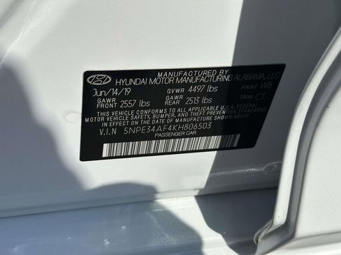 Used 2019 Hyundai Sonata Limited w/ Ultimate Package 04 FWD image 18