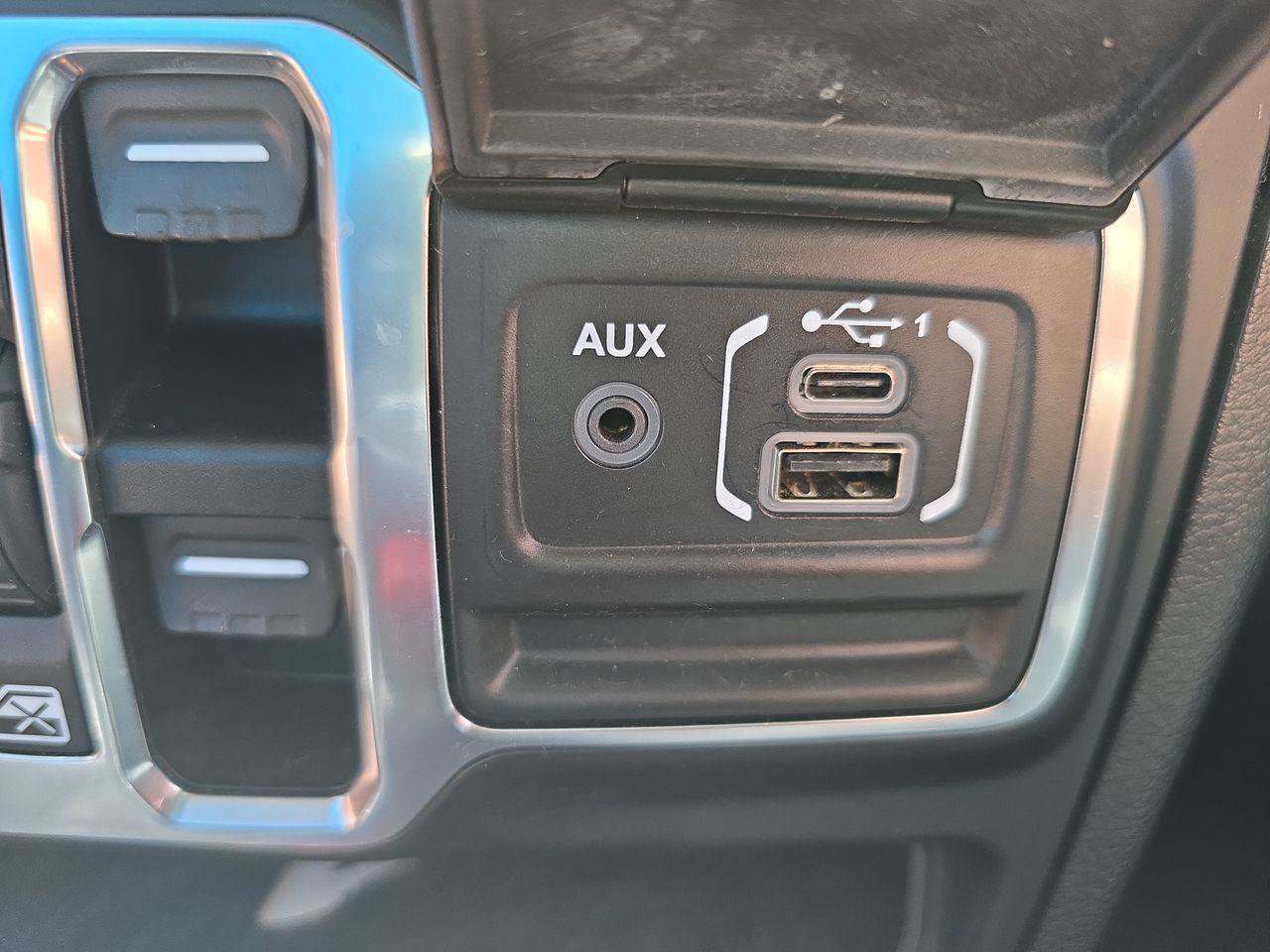 Used 2020 Jeep Gladiator Sport w/ Quick Order Package 24S AWD/4WD image 25