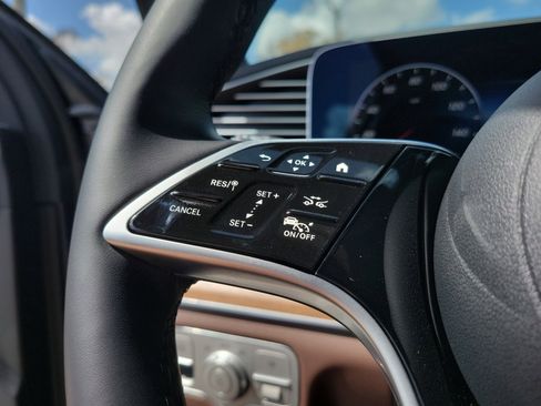 Certified 2026 Mercedes-Benz GLE 450 4MATIC image 29