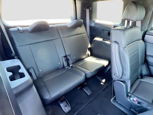 New 2025 Hyundai Santa Fe Calligraphy image 29