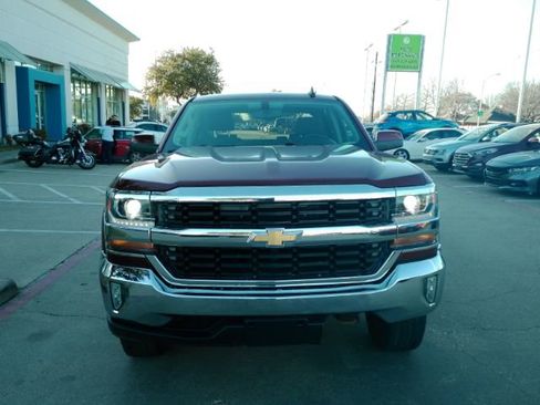 Used 2017 Chevrolet Silverado 1500 LT w/ All Star Edition image 2