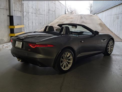Used 2016 Jaguar F-TYPE Convertible image 9
