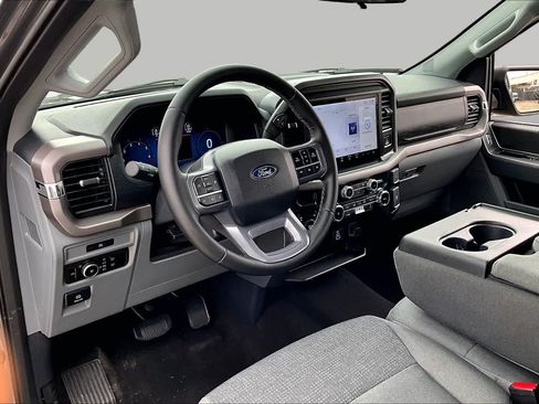 Used 2025 Ford F150 XLT w/ Equipment Group 301A Standard AWD/4WD image 18