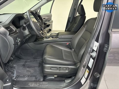 Used 2025 Honda Ridgeline RTL image 14