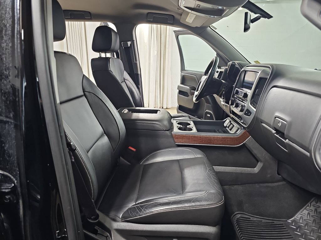 Used 2017 GMC Sierra 1500 SLT w/ SLT Premium Package AWD/4WD image 13