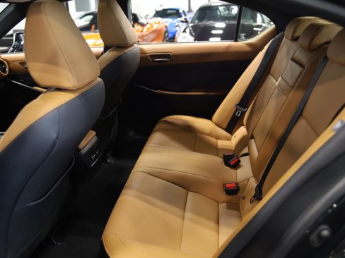 Used 2025 Lexus IS 350 F Sport w/ Accessory Package RWD image 39