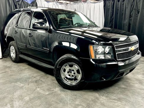 Used 2014 Chevrolet Tahoe LS image 3