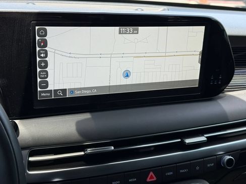 Used 2025 Hyundai Palisade Calligraphy FWD image 30