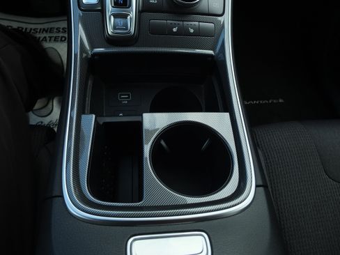 Used 2022 Hyundai Santa Fe XRT FWD image 25