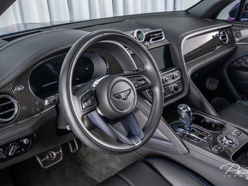 Used 2023 Bentley Bentayga Speed image 40