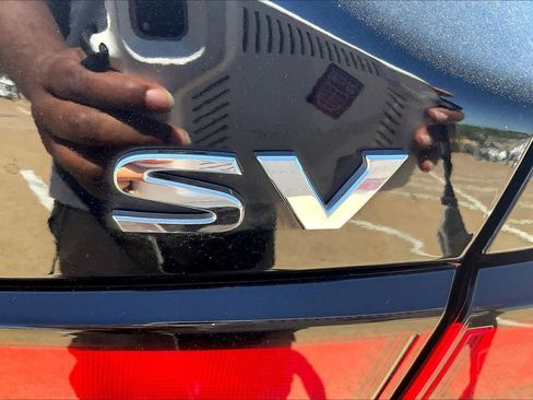 Used 2024 Nissan Sentra SV image 7