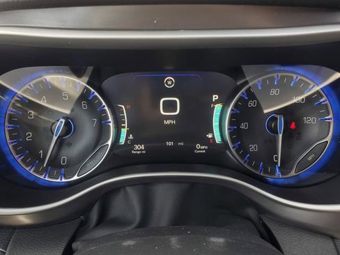 New 2026 Chrysler Pacifica Select FWD image 12