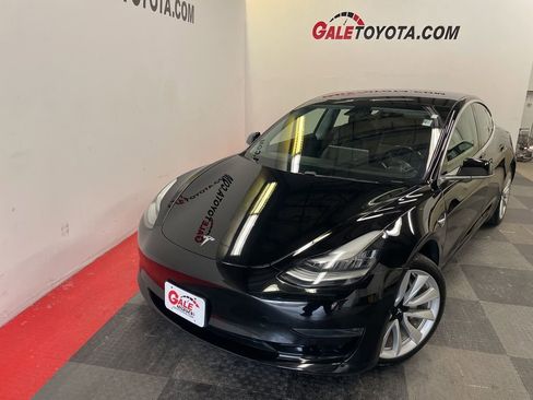 Used 2018 Tesla Model 3 Mid Range image 3