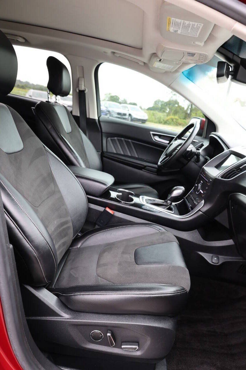 Used 2016 Ford Edge Sport w/ Equipment Group 401A AWD/4WD image 15