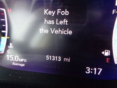 Certified 2024 Chrysler Pacifica Touring-L image 16