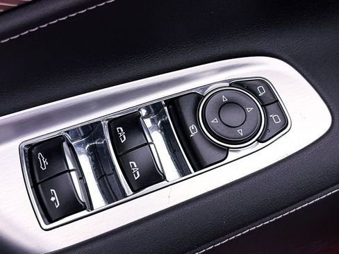 Used 2024 Chevrolet Corvette Stingray Preferred Conv w/ 2LT image 19