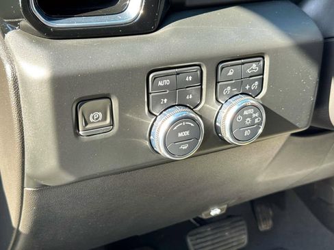 Used 2023 GMC Sierra 1500 Denali w/ Technology Package image 19